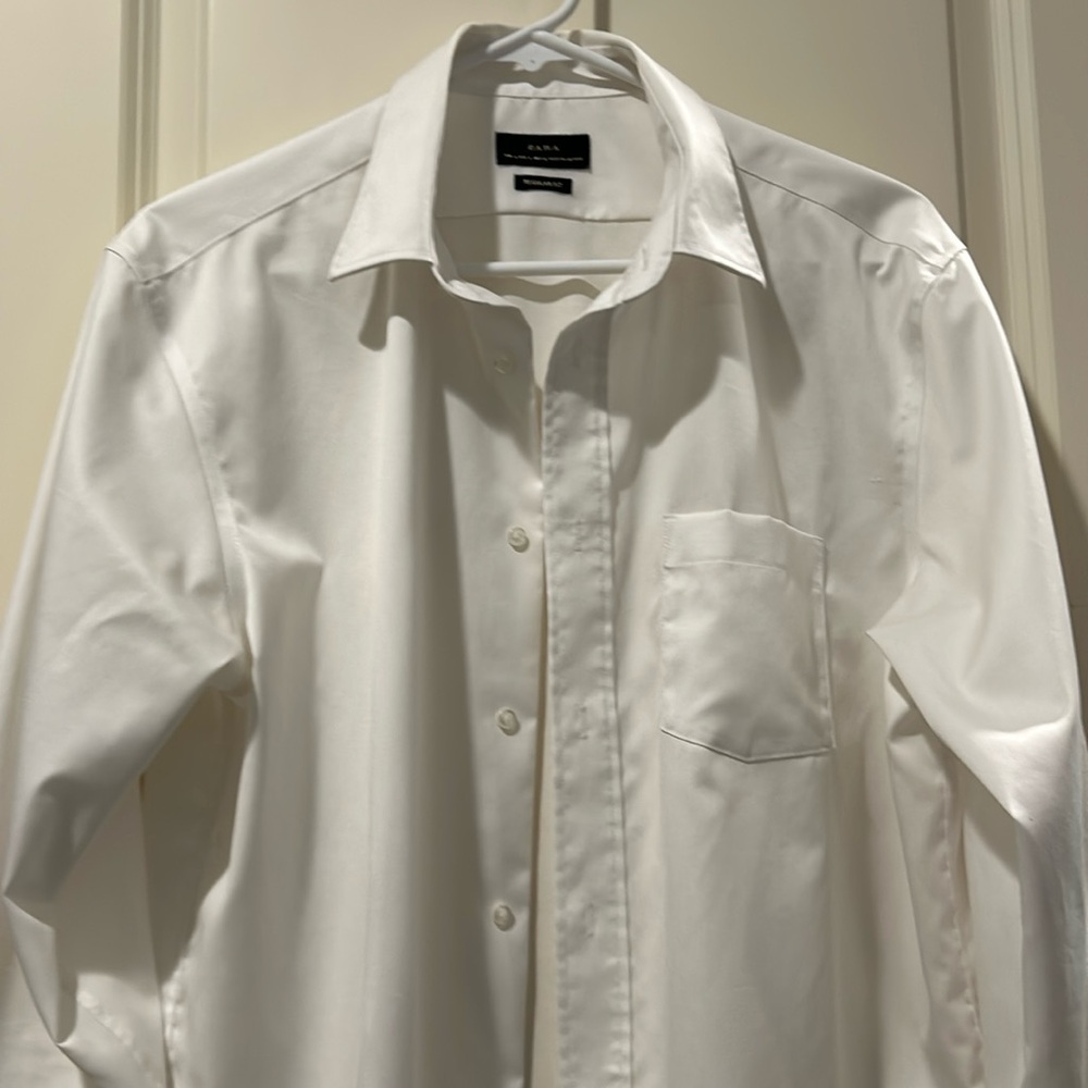 Zara mens Button Down collar regular fit Shirt long sleeves size L white